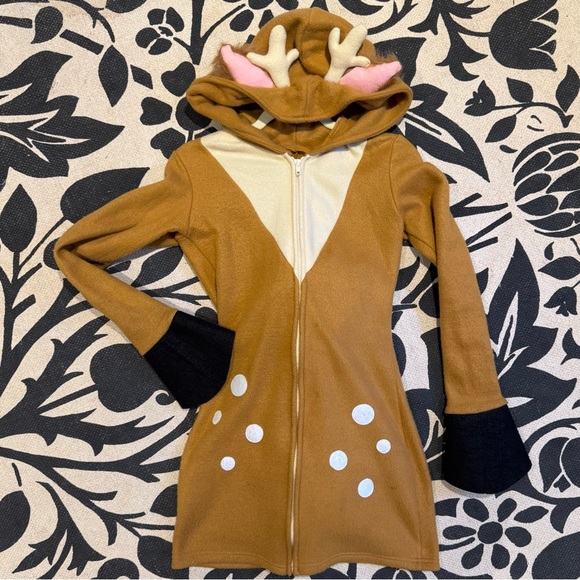 Leg Avenue Women's Hooded Cozy Fawn Deer Halloween Costume - Picture 3 of 6